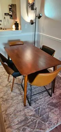 Mid-century Modern Walnut Dining Table & Chairs