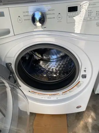 Whirlpool washer and dryer set