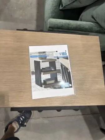 Rylandyn end table