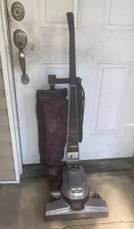 Kirby G5 Vacuum