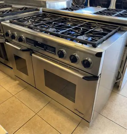 Dacor 48” Dual fuel range stainless steel Natural Gas