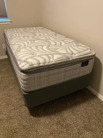 King Koil Luxery Twin Size Bed