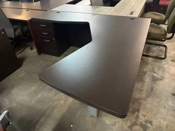 executive L-shape desk