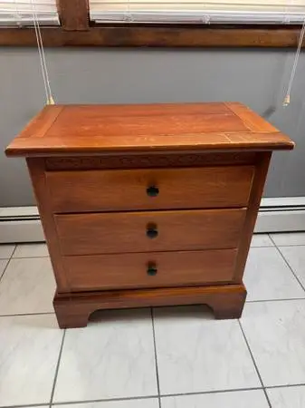 Household Wooden End Table With Drawers