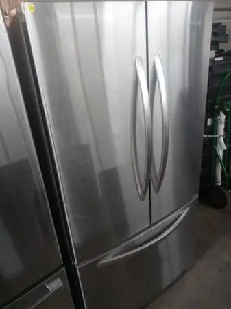 ā
KitchenAid stainless steel french door refrigerator