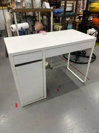 Small white wood desk - not fancy