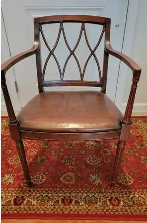 Chair - Leather seat - old and unique