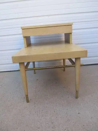 Vintage Mid-Century American of Martinsville End Table w/Drawer