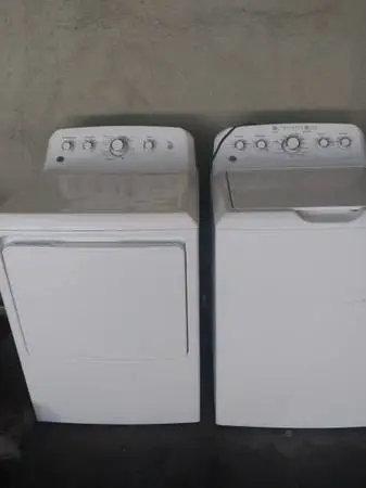 GE top load washing machine and matching GAS dryer ( heavy-duty and s)