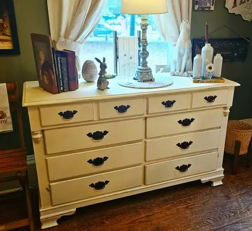 Distressed Off White Dresser