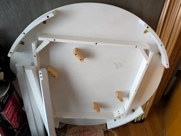 Table and chairs set for sale.