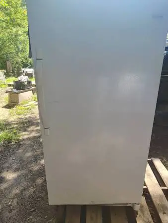 Frigidaire Upright Commercial Freezer by Electrolux/dormlight/doorlock