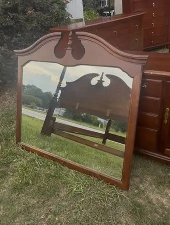 Dresser & Mirror