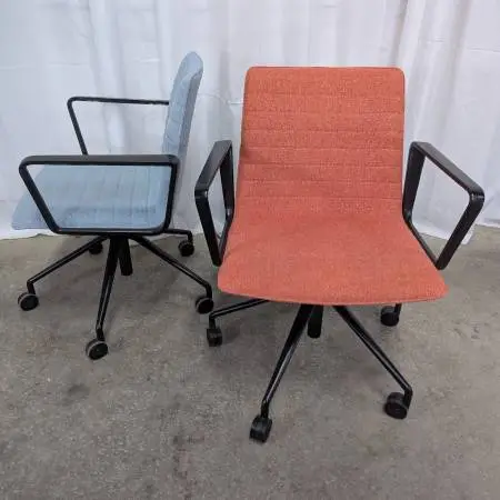 Andreu World Flex SO1670 Upholstered Shell Swivel Office Chair