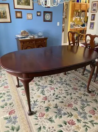 Oval Dining Table and 4 chairs