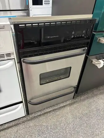 FRIGIDAIRE STAINLESS STEEL WALL OVEN