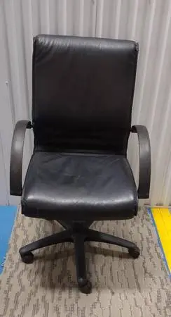 1 High Back Black Leather Office Desk Conference Chairs