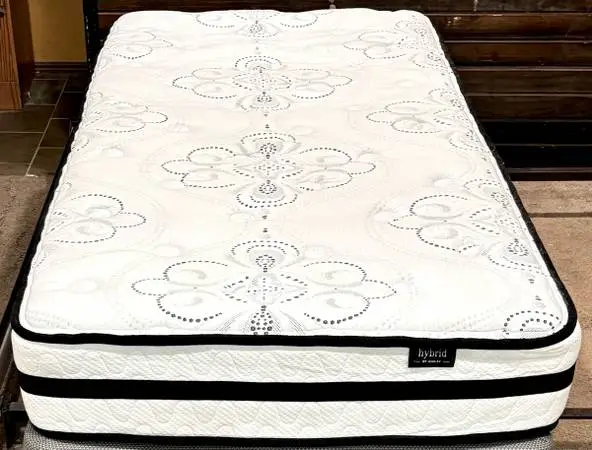 Twin Hybrid by Ashley Cushion Firm Mattress