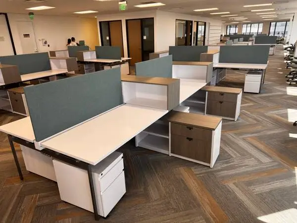 30+ KNOLL BENCHING DESKS WORKSTATIONS CUBICLES