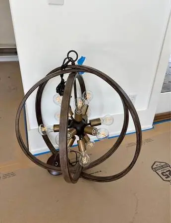 Light fixture pendant