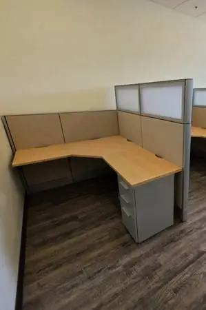 ***🏈🏈🏈Used Haworth cubicles, workstations in stock🏈🏈🏈-02***