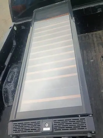 Avanti upright wine fridge/cool