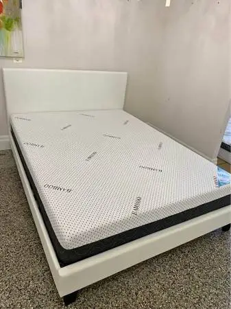Twin mattress