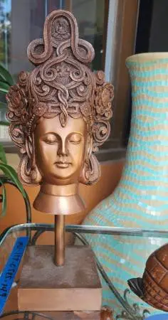 Pedestal Head Bust of Quan Yin The Goddess Of Mercy