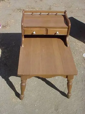 MERSMAN step end table