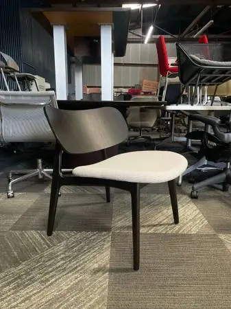 ~*~ DAVIS PLC LOUNGE CHAIR ~*~