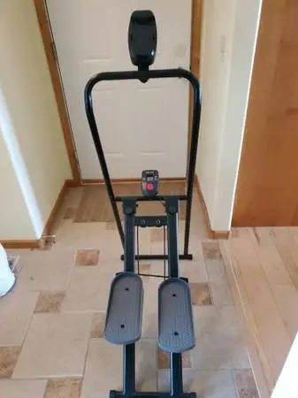 Sean Lee Stair stepper machine