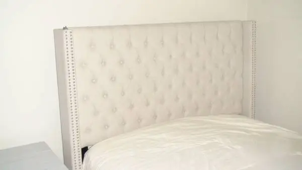 Beautiful Queen headboard, frame, and mattress.