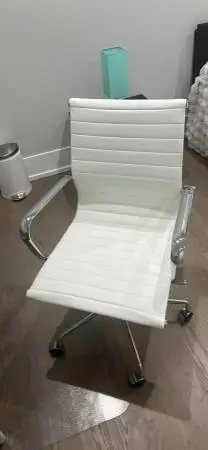 Office chair genuine leather
