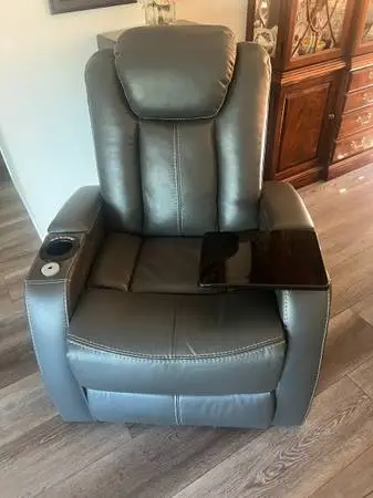 Recliner-Electric theater chair