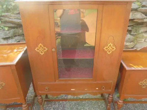 old hutch