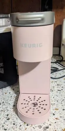 Keurig K-Mini Single Serve K-Cup Pod Coffee Maker