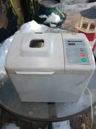 BREAD COOKER