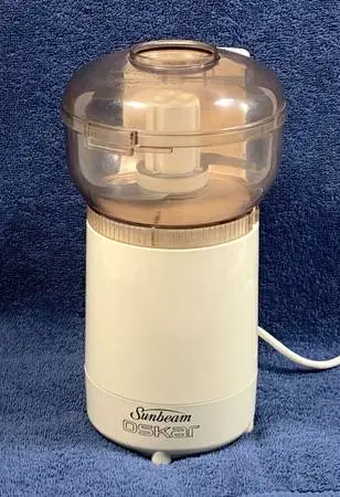 Vintage Sunbeam Oskar Food Processor - made in France (500 watts)