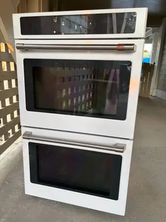 Like New Café professional Series 30 Smart Double Wall Oven (Matte White) - CT