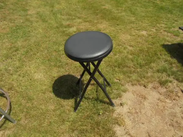 fold up stool