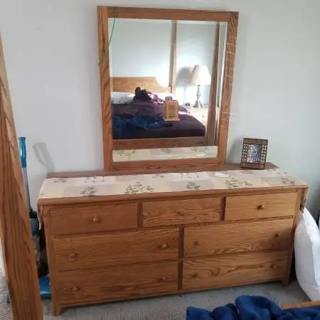 Oak Bedroom Set 4 pieces