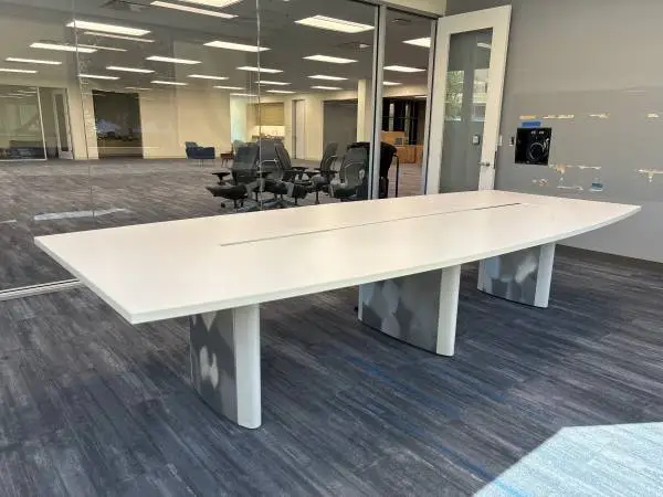 Friant 12 Ft x 4 Ft & 5 Ft Boat Top Table In White. (2) Power Modules
