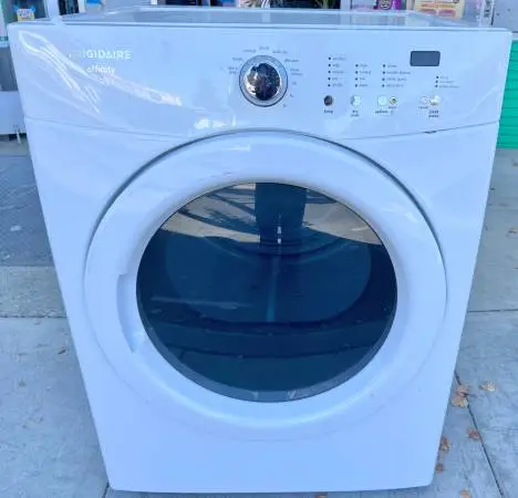 Frigidaire Affinity Series FASE7021NW 27 Inch Electric Dryer 7.0 cu.