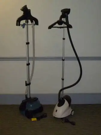 Standing garment steamer - Salav $20 or Rowenta $30