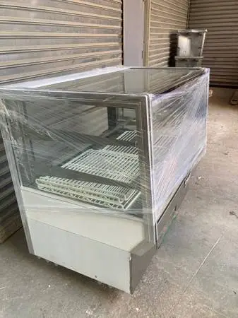 refrigerator bakery case