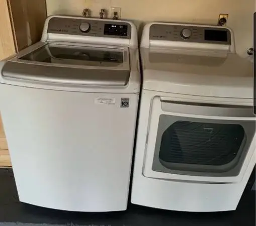 Washer and gas dryer-2 years old FREE delivery FREE install