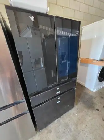 New samsung black stainless steel glass family hub refrigerator
