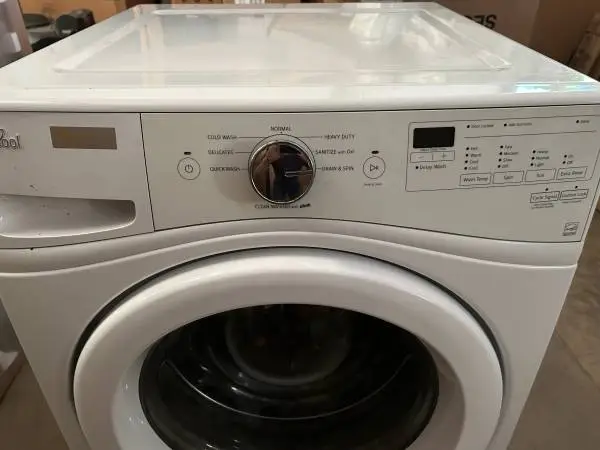 Whirlpool White Front Load Washer