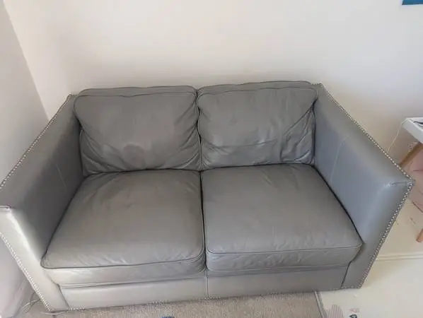 Immaculate Simon Li Jameston Top-Grain Leather Loveseat