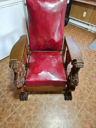 Antique morris chair